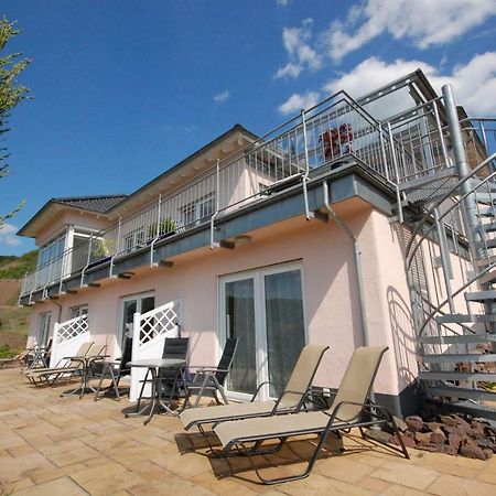 Apartamento Weingut Amlinger&Sohn Neef Exterior foto