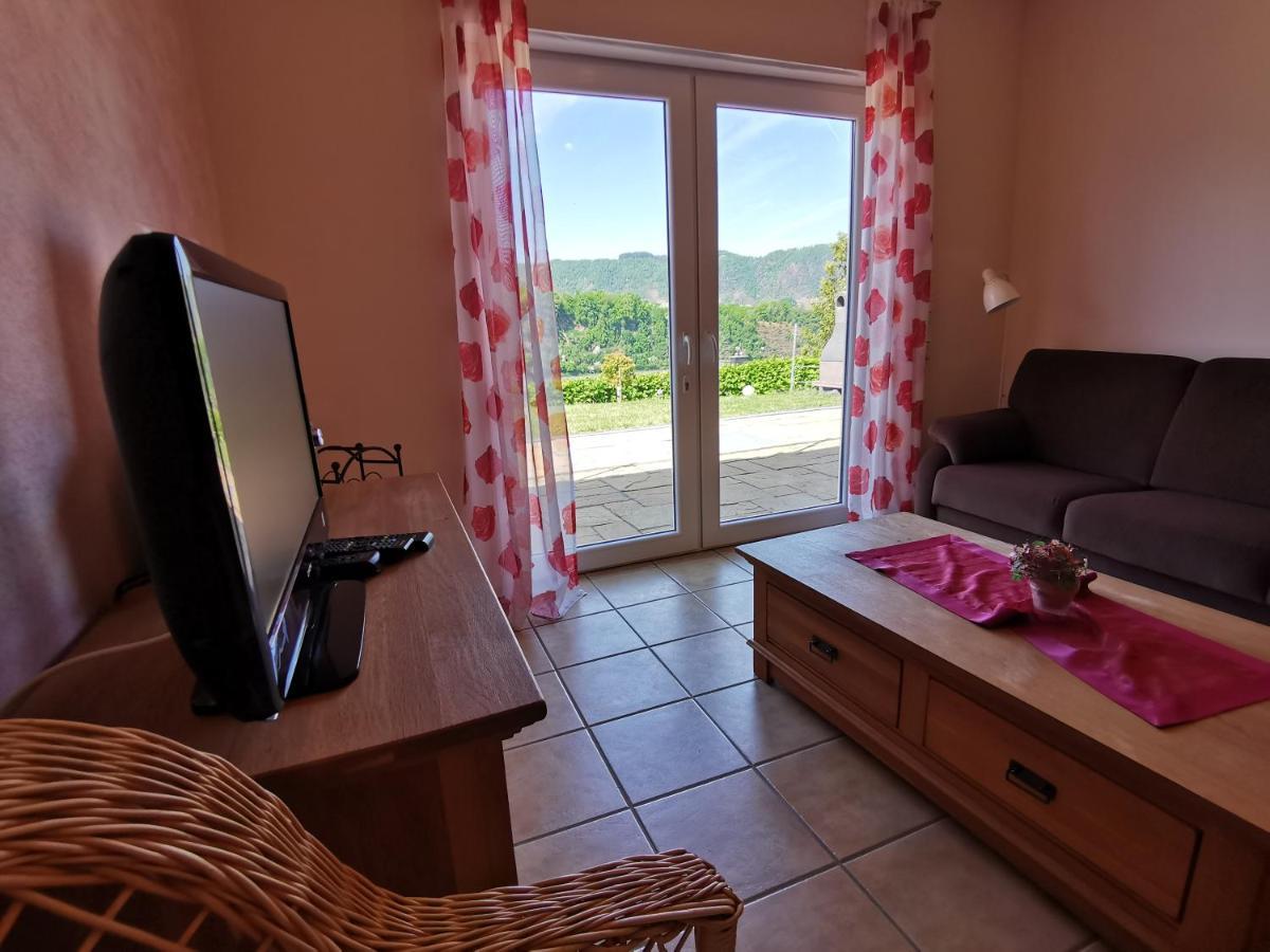 Apartamento Weingut Amlinger&Sohn Neef Exterior foto