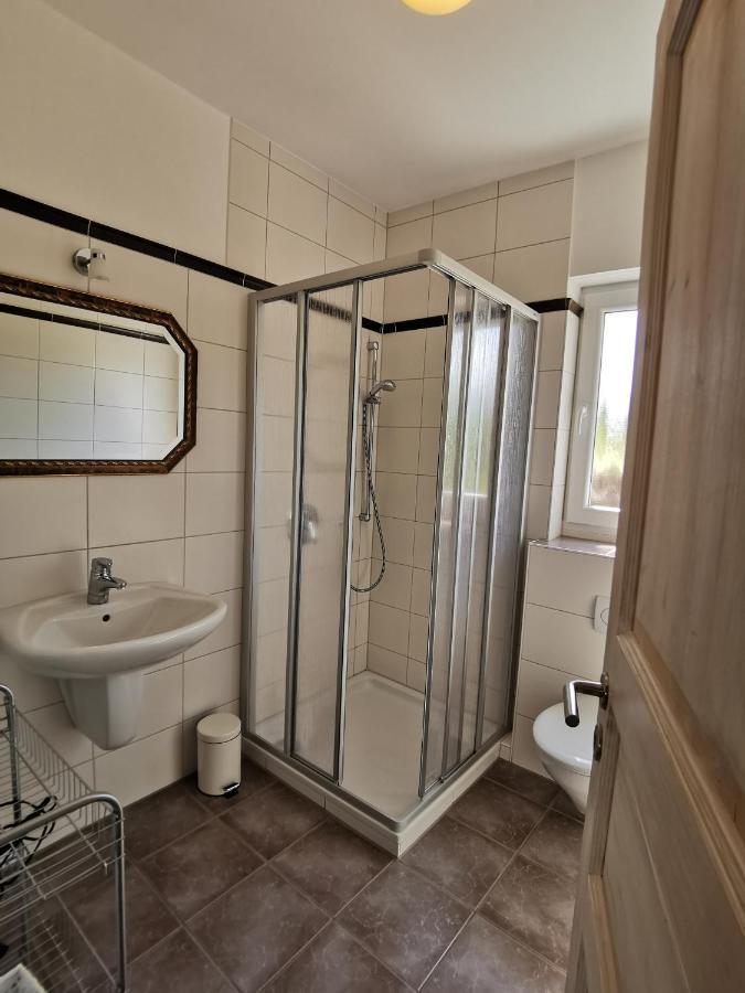 Apartamento Weingut Amlinger&Sohn Neef Exterior foto
